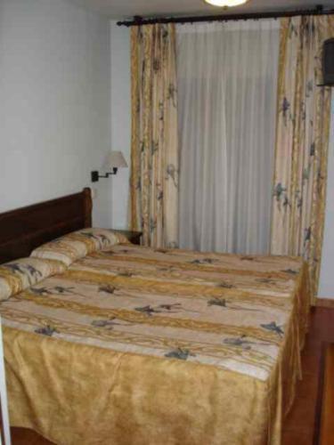 Hostal Cruz Verde Навалкарнеро Стая снимка